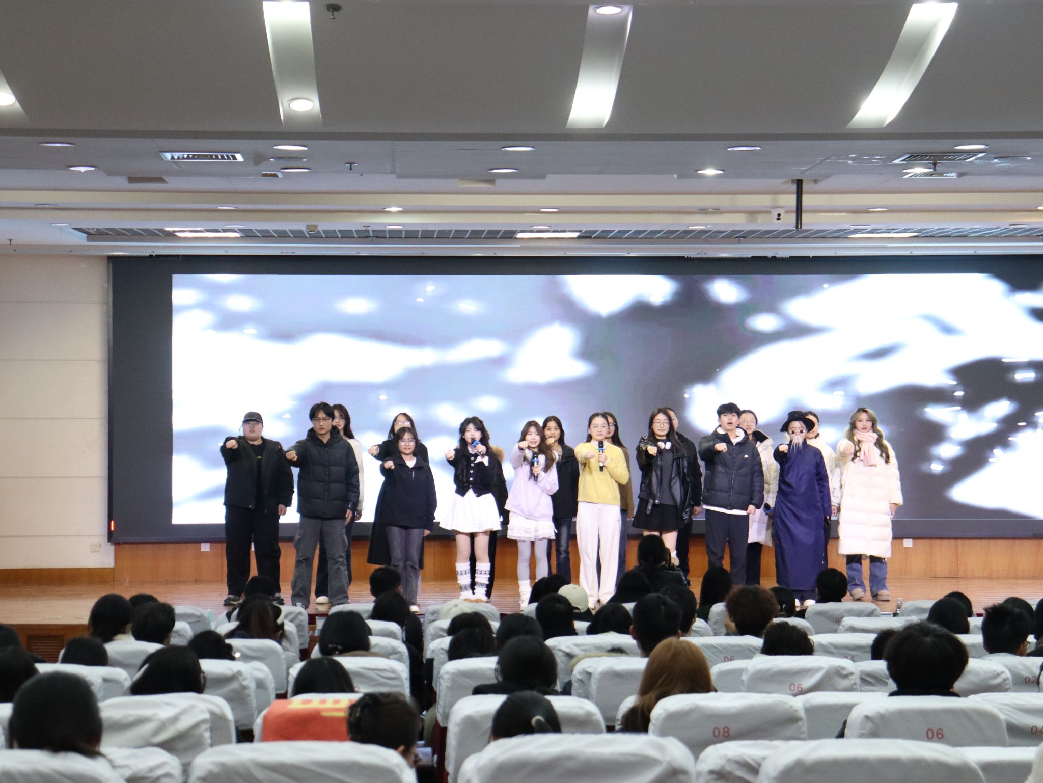 黑人av
荣获黑人av
第十三届心理情景剧大赛二等奖